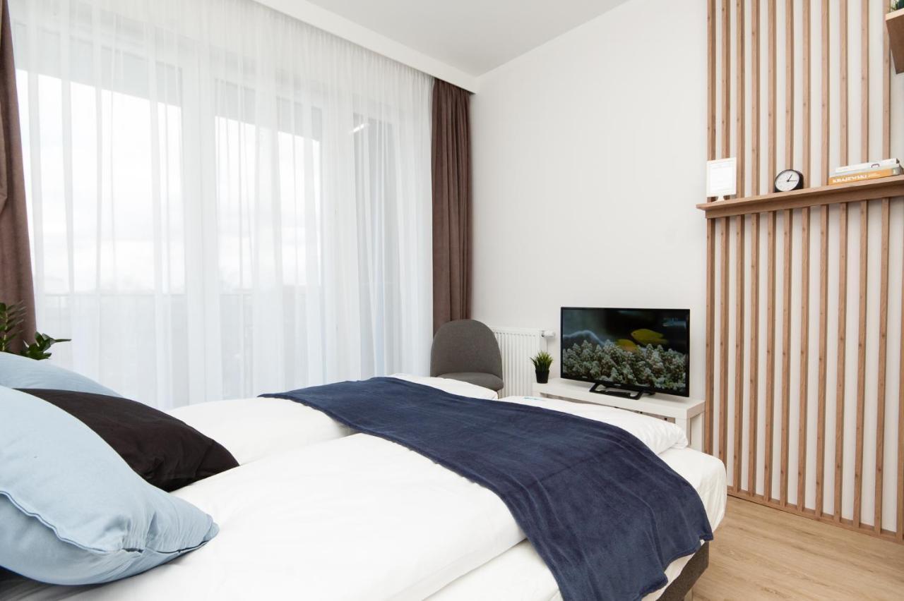 Dream Team Industria Apartment Bydgoszcz Ngoại thất bức ảnh