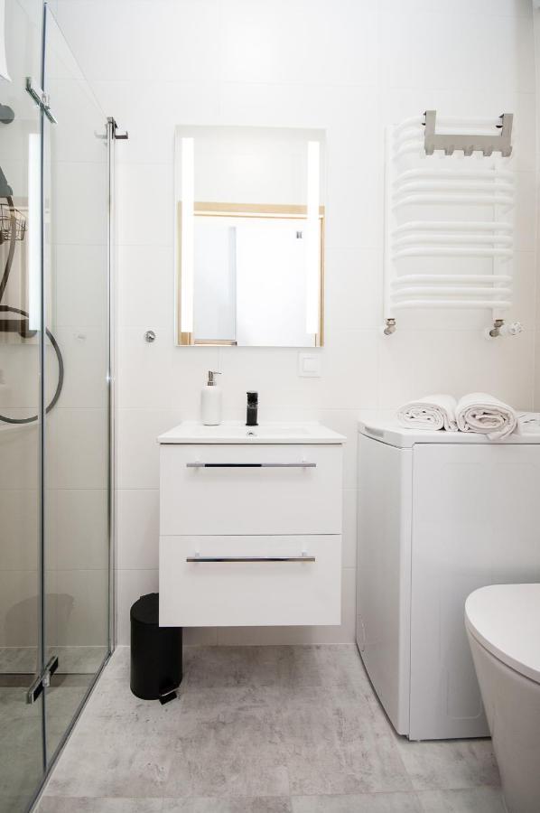 Dream Team Industria Apartment Bydgoszcz Ngoại thất bức ảnh
